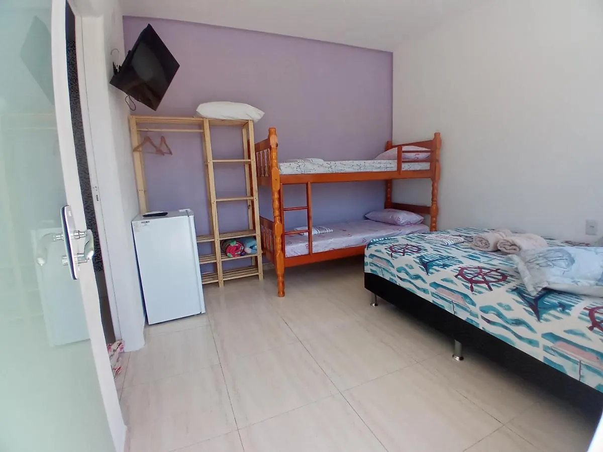 lito Quartos suite para até 4 pessoas Penha  0*, Penha (Santa Catarina)