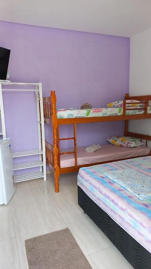 lito Quartos suite para até 4 pessoas Penha  Brasil